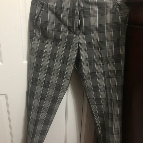 Pants - Picture 2 of 3